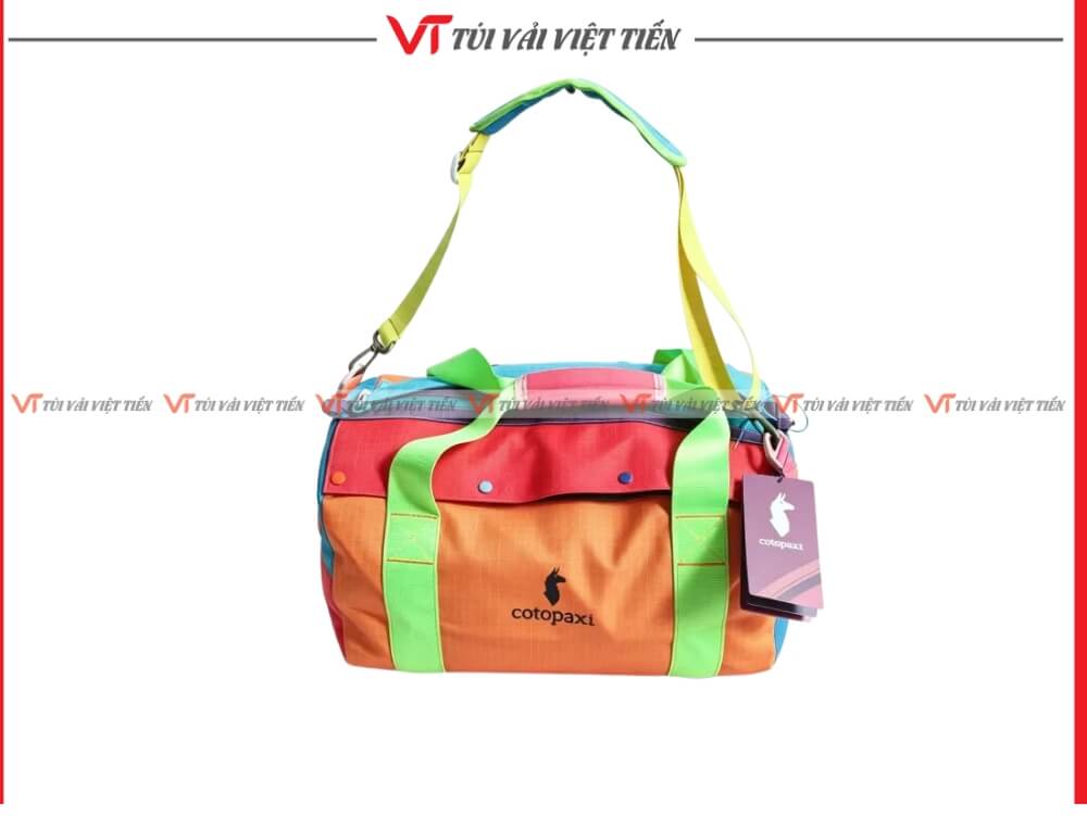 túi vải dù đựng quần áo